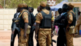 داعش يتبنى هجوما إرهابيا ببوركينا فاسو أوقع 42 قتيلا