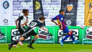 مباراة الافتتاح 