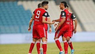 الجزيرة يقترب من القمة