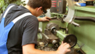 ألمانيا تبحث عن عمالة أجنبية من خارج أوروبا