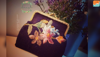 آية تقدم منتجات بتصميمات مختلفة 