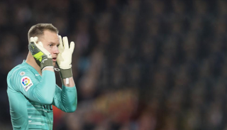 تير شتيجن حارس برشلونة