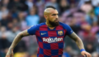 برشلونة يفتح النار على فيدال