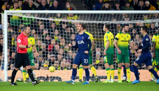 كريستيان إريكسن لاعب توتنهام