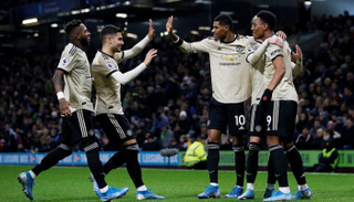 فوز مهم ليونايتد على بيرنلي