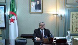 عبدالعزيز جراد رئيس الحكومة الجزائرية الجديدة