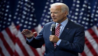 نائب الرئيس الأمريكي السابق الديمقراطي جو بايدن