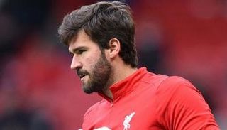 أليسون بيكر 