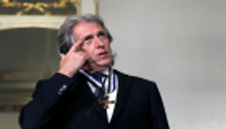 جيسوس يتقلد وساما رفيعا بعد إنجازاته مع فلامنجو