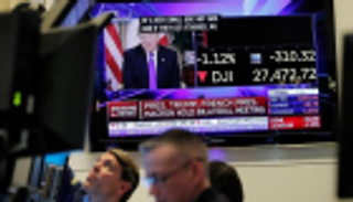 الأسهم الأمريكية تهبط رغم إعلان موعد توقيع اتفاق التجارة