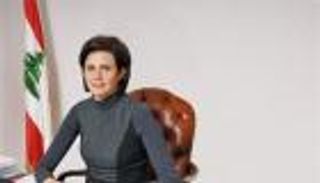 اللبنانية ريا الحسن.. أول إطلالة نسائية في العالم العربي من شرفة "الداخلية"