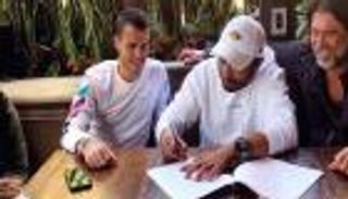 الهلال السعودي يقدم جيوفينكو بين شوطي الفتح