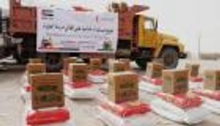 10 أطنان مساعدات من الهلال الأحمر الإماراتي للمناطق الصحراوية بشبوة