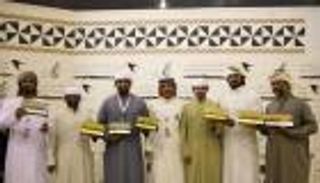 صقارو الإمارات يواصلون تألقهم في مهرجان الملك عبدالعزيز بالسعودية