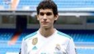 باييخو يتدرب على هامش مران الريال استعدادا لمواجهة ألافيس