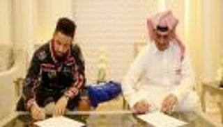 هتان باهبري يكشف كواليس انضمامه للهلال السعودي