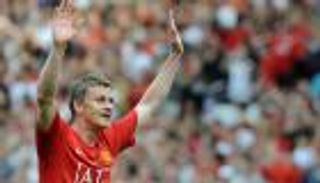 سولسكاير "الهداف" يرسخ تفوق مانشستر يونايتد التاريخي على ليستر سيتي