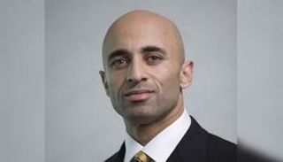 يوسف العتيبة