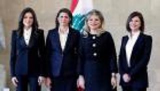 لبنان يتغلب على الطائفية.. 4 وزيرات بحكومة الحريري