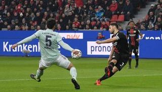 ليفركوزن صعق بايرن