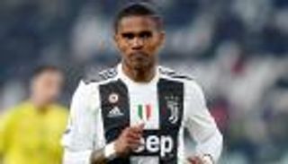 لاعب يوفنتوس يتعرض لحادث سير