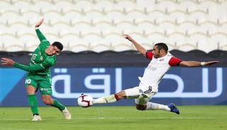 صورة من مباراة الجزيرة وشباب الأهلي