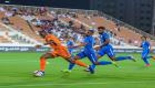 تعادل مثير بين عجمان والنصر في الدوري الإماراتي