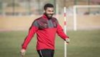 الأهلي المصري يكشف عن موعد عودة فتحي وأزارو