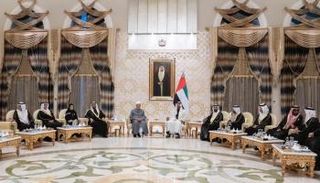 شيخ الأزهر في ضيافة الشيخ محمد بن زايد آل نهيان