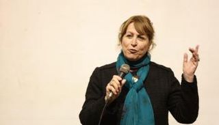 الكاتبة العراقية إنعام كجه جي - صورة أرشيفية