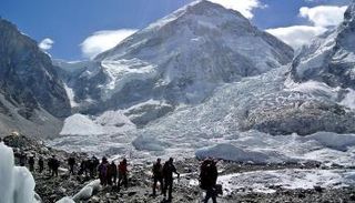 جليد الهيمالايا وهندوكش مهدد بالذوبان بحلول 2100