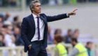 مدرب فيورنتينا السابق يفتح الباب أمام تدريب روما