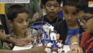 مؤسسات حكومية إماراتية تعرض مبادراتها التكنولوجية في "مهرجان العلوم"