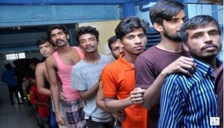 إندونيسيا تعثر على 193 مواطنا من بنغلاديش محبوسين في متجر