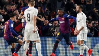 مالكوم يحتفل بهدف التعادل