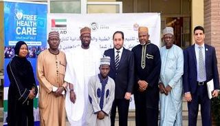 جانب من تدشن مبادرة القوافل الطبية والحزم الغذائية للاجئين في نيجيريا