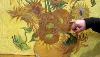 لوحة دوّار الشمس لفان جوخ