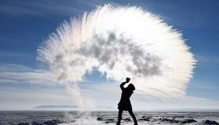 تحدي دوباك ينتشر في روسيا