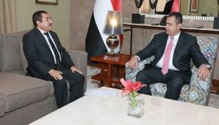 من هامش لقاء رئيس الوزراء اليمن ومحافظ حجة