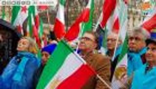 بالصور.. المعارضة الإيرانية تتظاهر بباريس ضد إرهاب طهران