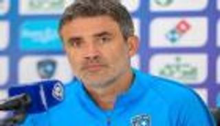 زوران ينتقد ملعب مباراة الهلال أمام الباطن