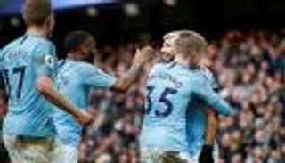 أجويرو يلحق بالأساطير.. وستيرلنج يفتتح أهدافه في تشيلسي