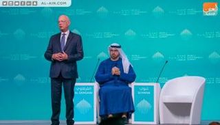 البروفيسور كلاوس شواب مؤسس ورئيس المنتدى الاقتصادي العالمي "دافوس"
