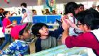 مليون زائر لمهرجان أبوظبي للعلوم في الإمارات