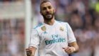 بنزيمة مهدد بالغياب عن مباراة أياكس بدوري الأبطال