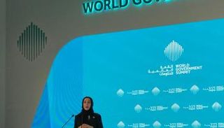 شما المزروعي وزيرة الدولة الإماراتية لشؤون الشباب