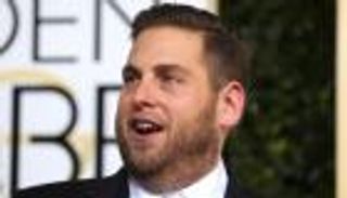 جونا هيل يخوض تجربته الإخراجية الأولى بفيلم "ميد 90"