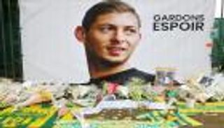 الاتحاد الأوروبي يؤبن سالا قبل مباريات دوري الأبطال واليوروباليج