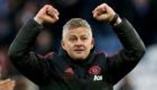 صحيفة نرويجية تساند سولسكاير بـ53 صورة قبل مواجهة سان جيرمان