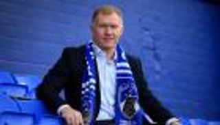 سكولز ينتظر ثأر مورينيو بعد تدريب أولدهام